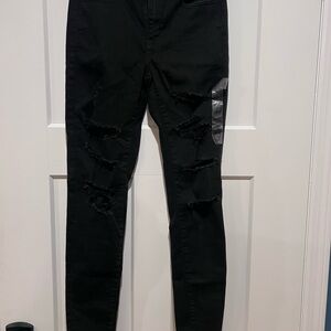 Black Distressed Women's Jeans